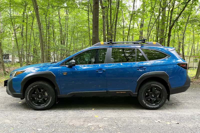 Rally Armor — Rally Armor 22-25 Subaru Outback Wilderness Black Mud Flap Blue Logo
Mud Flap - view 4
