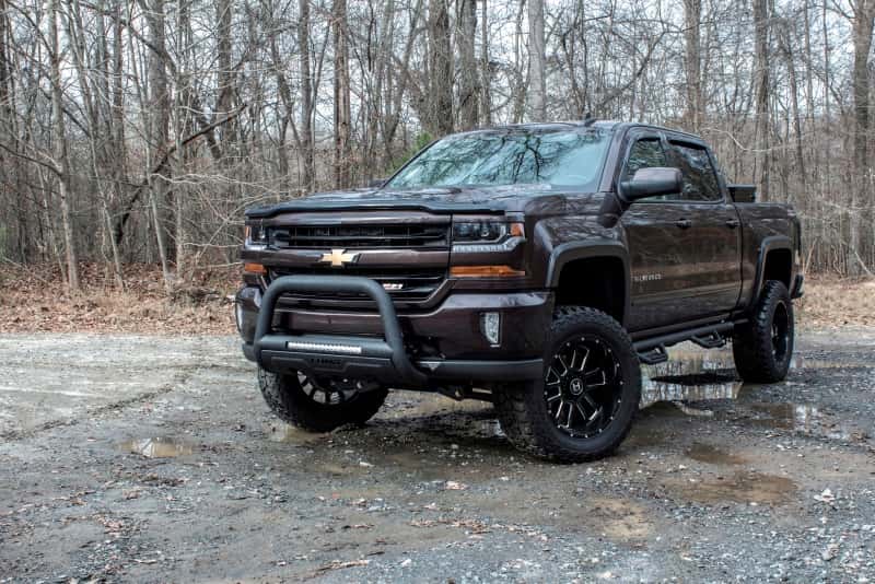 LUND — Lund 20-22 Chevrolet Silverado 2500HD/3500HD Bull Bar w/Light & Wiring - Black
BULL BAR W-LED LIGHT
Bull Bar - view 8
