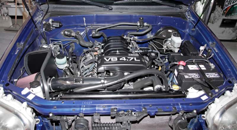 K&N Engineering — K&N 05-07 Toyota Tundra / Sequoia V8-4.7L High Flow Performance Kit
Performance Air Inta
Air Intake System - view 9
