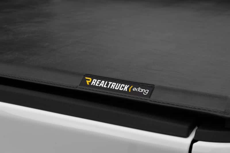 Extang — Extang 2020 Jeep Gladiator (JT) (w/wo Rail System) Trifecta 2.0 - view 2