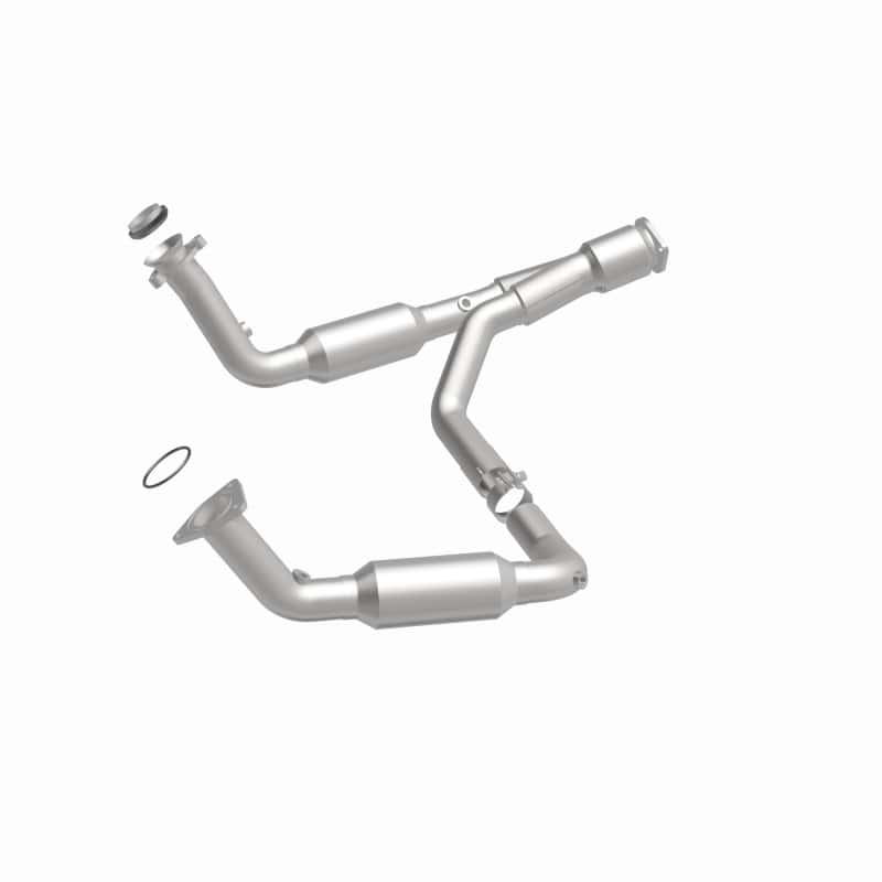 Magnaflow — MagnaFlow Conv Direct Fit 07-09 Chevy Trailblazer SS 6.0L V8
California - view 10