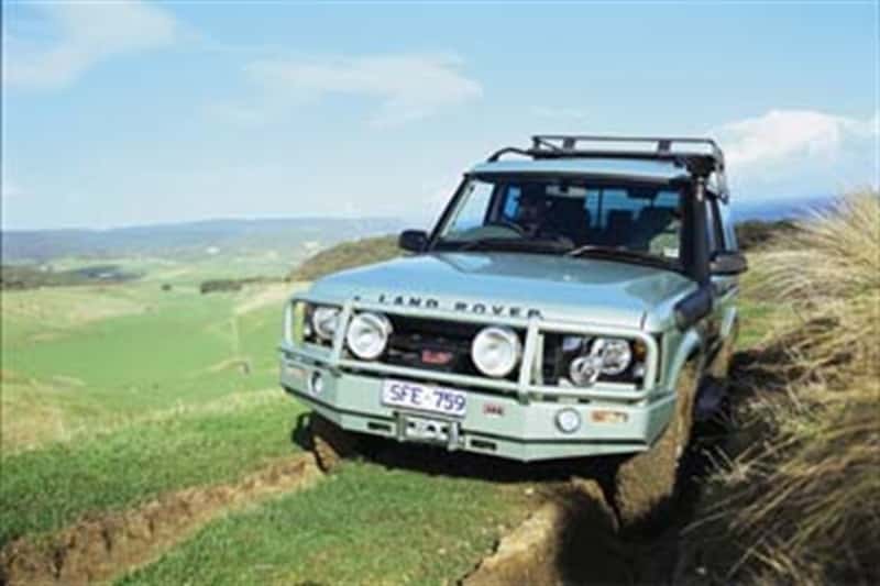 ARB — ARB Winchbar Suit Srs Oe Fog Disco Ii 11/02-05 (Fit Kit NOT Included)
Winch Bumper - view 4