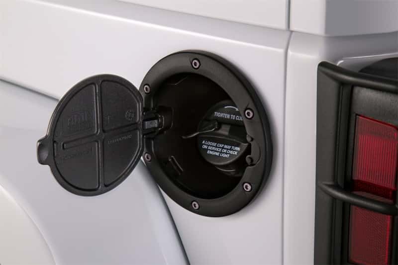 AMP Research — AMP Research 2007-2017 Jeep Wrangler JK 2/4 Door Fuel Door - Black - view 5