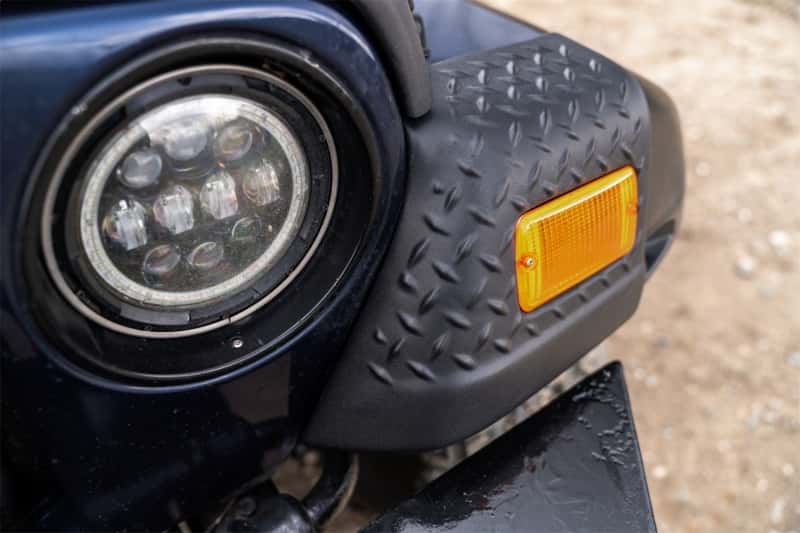 Bushwacker — Bushwacker 97-06 Jeep Wrangler Trail Armor Front Corners - Black
Trail Armor - view 8