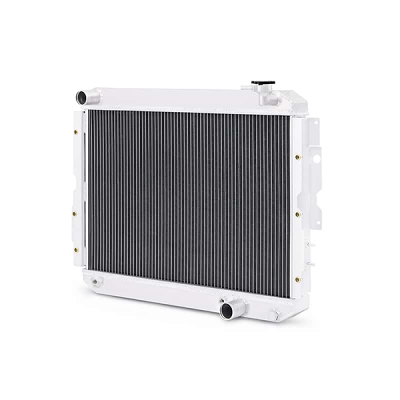 Mishimoto — Mishimoto 81-90 Toyota Land Cruiser FJ60 Aluminum Radiator - view 6