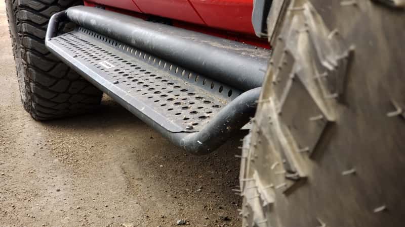 Go Rhino — Go Rhino 22-24 Toyota Tundra Double-Cab Dominator Xtreme D1 SideSteps (incl. Brackets) - Black
Dominator D1 Steps - view 2
