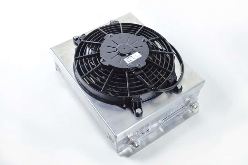 CSF — CSF Dual Fluid Bar & Plate HD Oil Cooler w/9in SPAL Fan (1/3 & 2/3 Partition) - 13.8in L x 10in H
CSF Oil Cooler - view 2