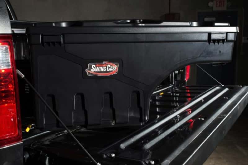 Undercover — UnderCover 2022 Nissan Frontier Ext/Crew All Beds Drivers Side Swing Case - Black Smooth - view 3