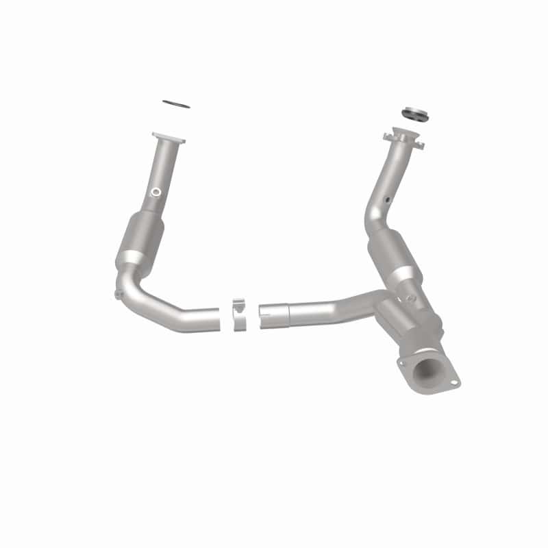 Magnaflow — MagnaFlow Conv Direct Fit 07-09 Chevy Trailblazer SS 6.0L V8
California - view 16