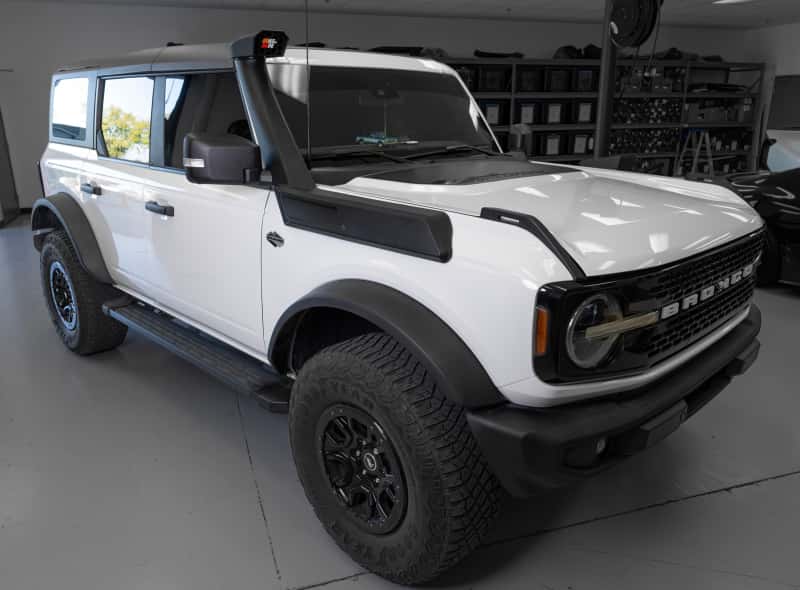 K&N Engineering — K&N 21-23 Ford Bronco 2.3L/2.7L Elevated Intake Kit (Snorkel)
Elevated Intake Kit - view 4