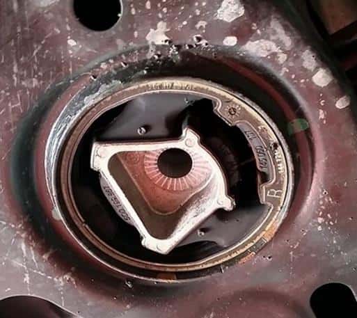 Torque Solution — Torque Solution Pendulum (Dog Bone) Billet Insert VW Golf/GTI MK7 (Triangle Version) - view 4