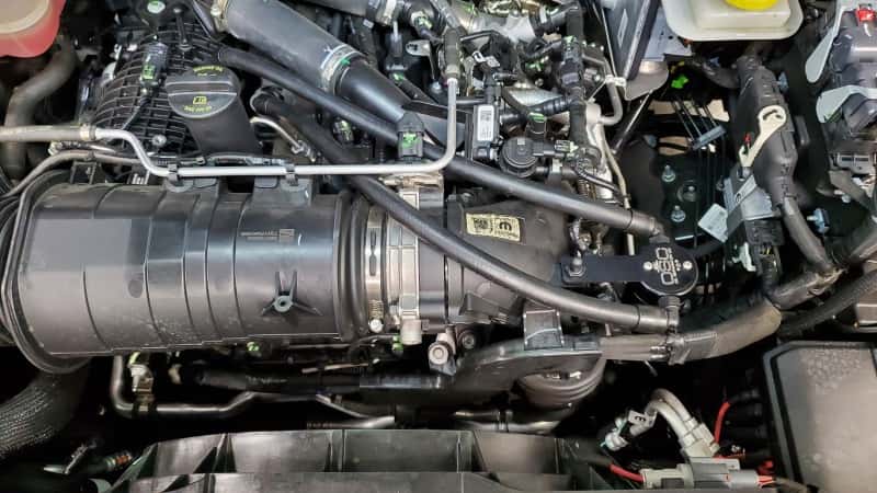 J&L — J&L 2025-2026 Ram 1500 3.0; 22-25 Jeep Wagoneer 3.0 Separator-Black
Oil Separator - view 4