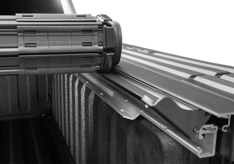 BAK — BAK 12-18 Dodge Ram (19-21 Classic) w/ Ram Box Revolver X4s 6.4ft Bed Cover (2020 New Body Style) - view 17