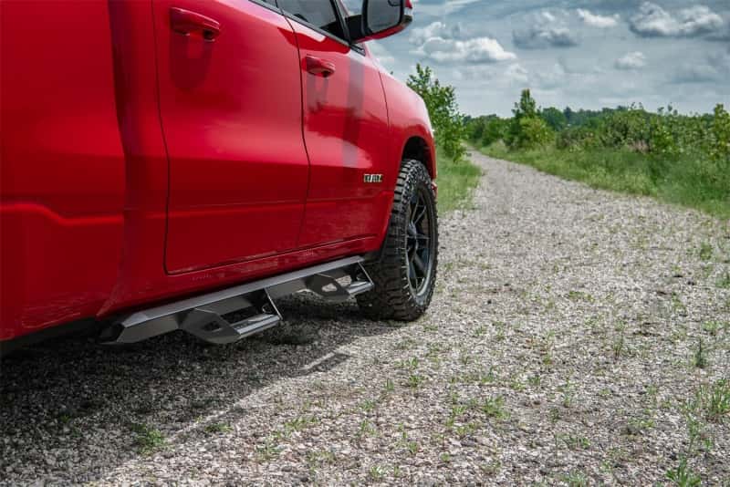 N-Fab — N-Fab Predator Pro Step System 2019 Dodge Ram 2500/3500 Crew Cab All Beds Gas/Diesel - Tex. Black - view 4