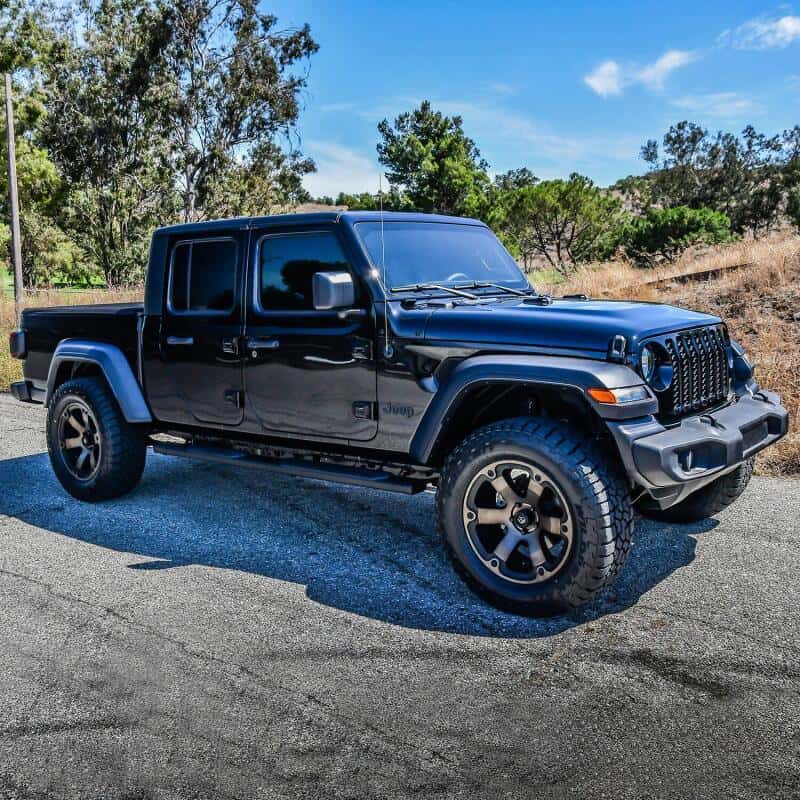 Westin — Westin 2020 Jeep Gladiator R5 Nerf Step Bars - Textured Black
Nerf/Step Bar - view 4