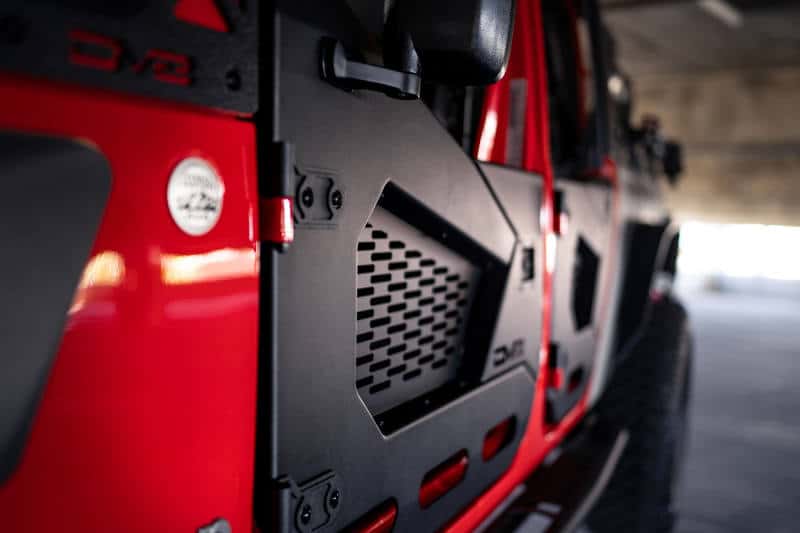 DV8 Offroad — DV8 Offroad 18-22 Jeep Wrangler JL/JT Spec Series Half Doors - Front Set - view 4