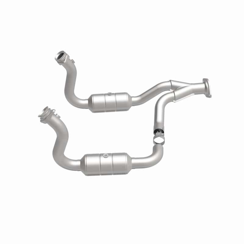 Magnaflow — Magnaflow 08-10 Ford F-350 Super Duty 6.8L Direct Fit Converter
California - view 10