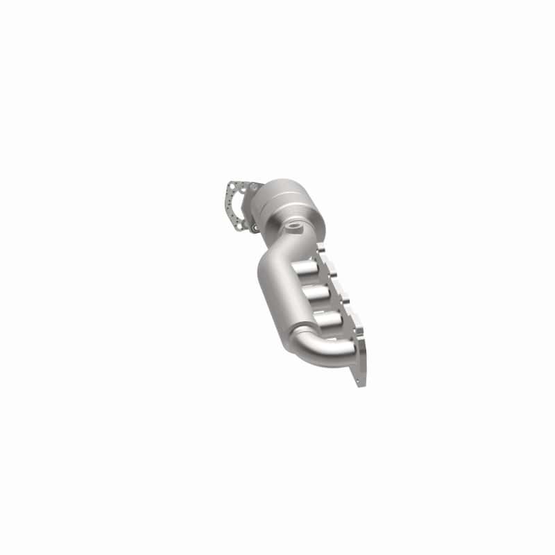 Magnaflow — Magnaflow Conv DF 02-04 Volkswagen Passat 4.0L
California - view 24
