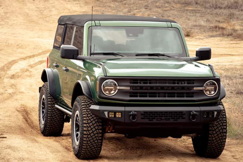 DV8 Offroad — DV8 Offroad 21-23 Ford Bronco Tube Fender Flares - view 3