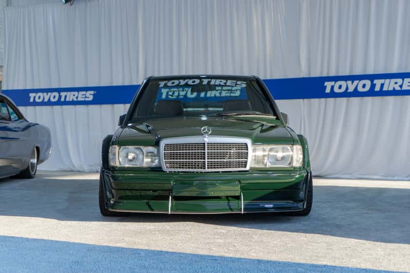 CSF — CSF 84-88 Mercedes-Benz W201 190E 2.3L - 16 w/ A/C High Performance Aluminum Radiator
CSF Radiator - view 12