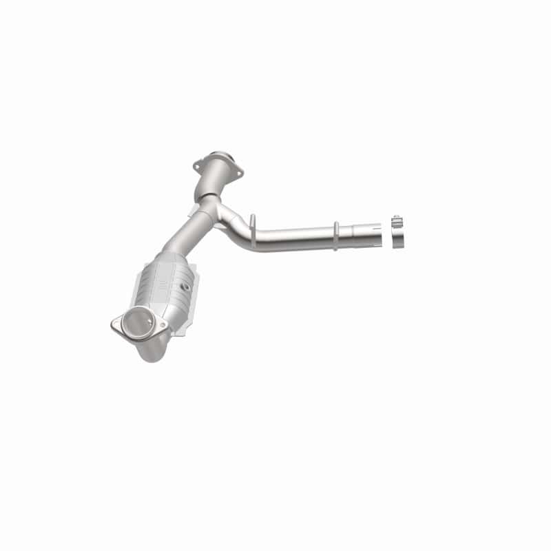 Magnaflow — MagnaFlow Conv DF 05 Expedition P/S 5.4L OEM
OEM Grade
OEM - view 25