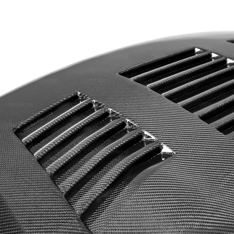 Seibon — Seibon 09-12 Nissan GTR R35 GTII-Style Carbon Fiber Hood - view 23
