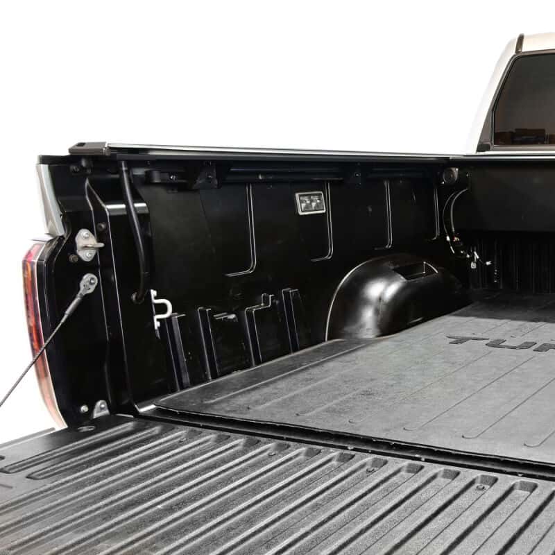 Westin — Westin 22-26 Toyota Tundra 5ft 5in. (66in.) Bed Electric Retractable Tonneau Cover - Black
Tonneau Cover - view 15