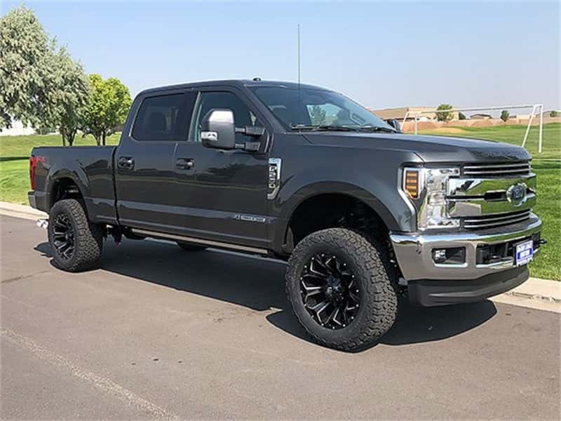 Tuff Country — Tuff Country 05-23 Ford F-250 4wd 2.5in Leveling Kit Front (No Shocks)
Leveling Kit - view 2