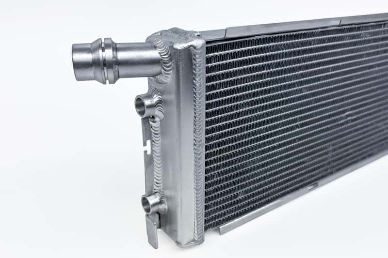 CSF — CSF 2019+ 992.1/992.2 Porsche 911(3.0LT Base/T/S/4/4S/GTS/4 GTS) High Perf Center Aluminum Radiator
CSF Radiator - view 5