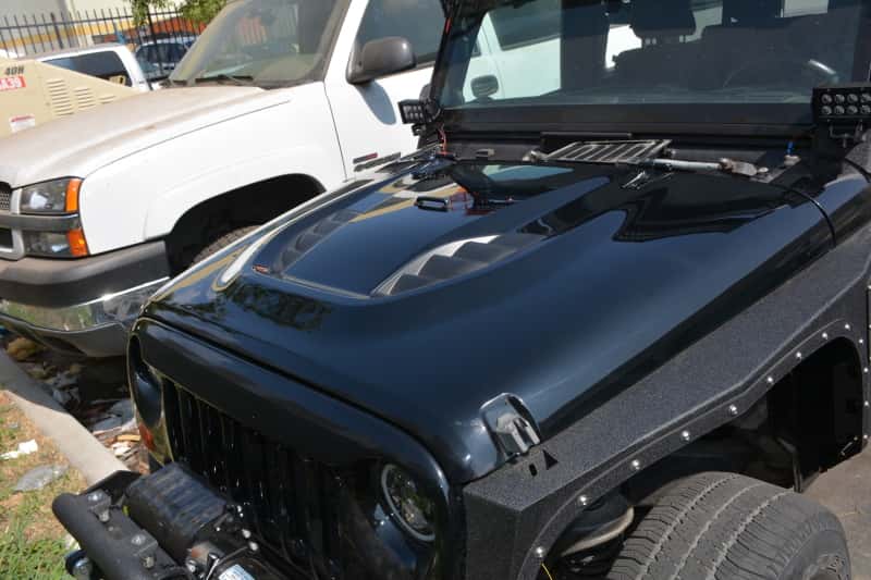 DV8 Offroad — DV8 Offroad 07-18 Jeep Wrangler JK Rubicon 10th Anniversary Replica Hood - view 5