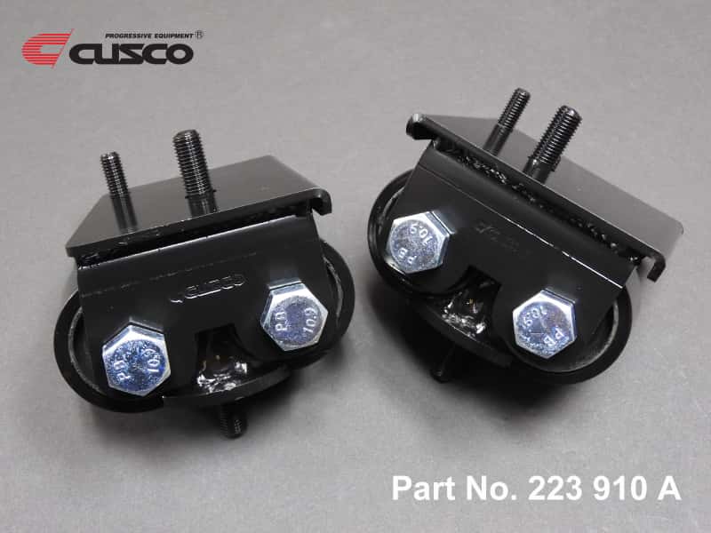 Cusco — Cusco Nissan 240SX/Silvia (S13/S14/S15) OEM Shape (HD Rubber) Engine Mount Set (2 pcs)
Cusco Motor Mounts S13-S14-S15 240SX - view 1