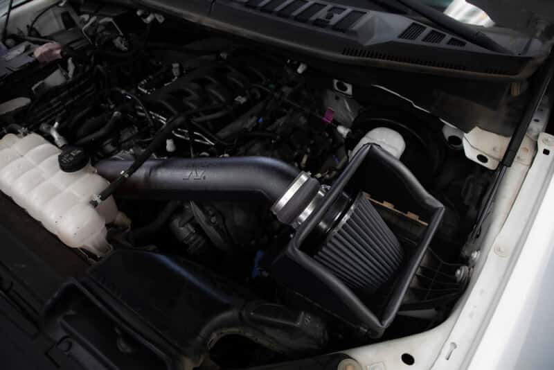 K&N Engineering — K&N 15-20 Ford F150 V8-5.0L Cold Air Intake - DRYFLOW
Air Intake System - view 6