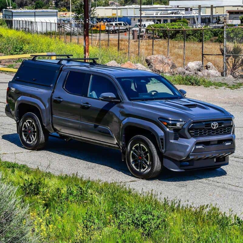 Westin — Westin EXP Truck Cap COMPLETE KIT A + BS (24-25 Toyota Tacoma 5ft. Bed) - Black - view 4