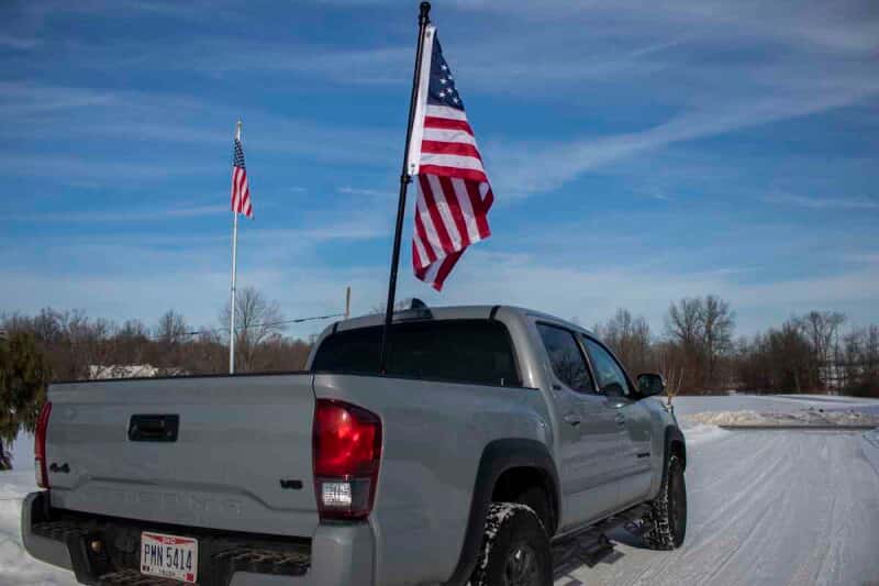 Fishbone Offroad — Fishbone Offroad Bed Rail Flag Mount - view 5