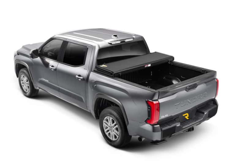 Extang — Extang 2024 Toyota Tacoma (5ft Bed) Solid Fold ALX - view 7