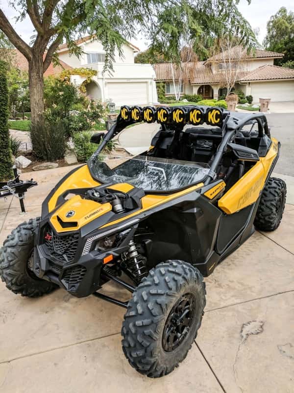 KC HiLiTES — KC HiLiTES Can-Am X3 45in. Pro6 Gravity LED 7-Light 140w Combo Beam Overhead Light Bar System
Gravity LEDs - view 6