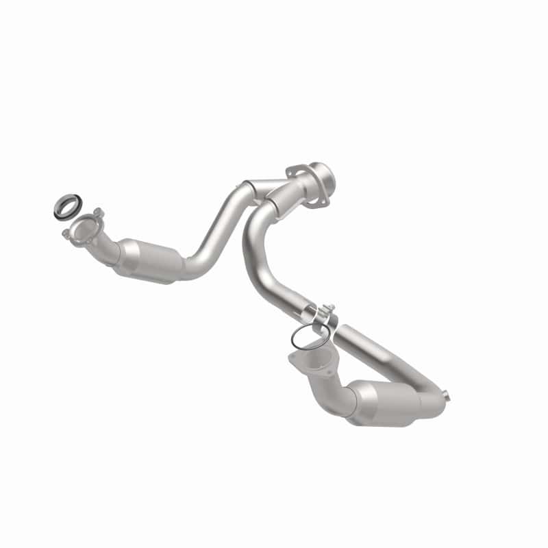 Magnaflow — MagnaFlow Conv DF 2007-2008 Cadillac Escalade 6.2L
California - view 29