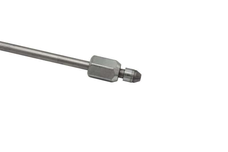 Fleece Performance — Fleece Performance 23in High Pressure Fuel Line (8mm x 3.5mm Line, M14x1.5 Nuts) - view 5