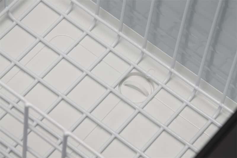 ARB — ARB Fridge 50 Quart Classic Series Plug B Usa Spec
Fridge - view 5