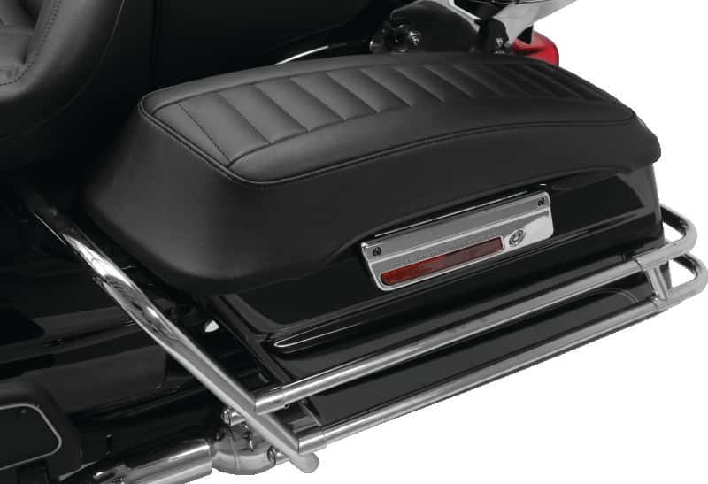 Mustang Motorcycle — Mustang 93-13 Harley FL Touring Saddlebag Lid Covers Deluxe - Black - view 3
