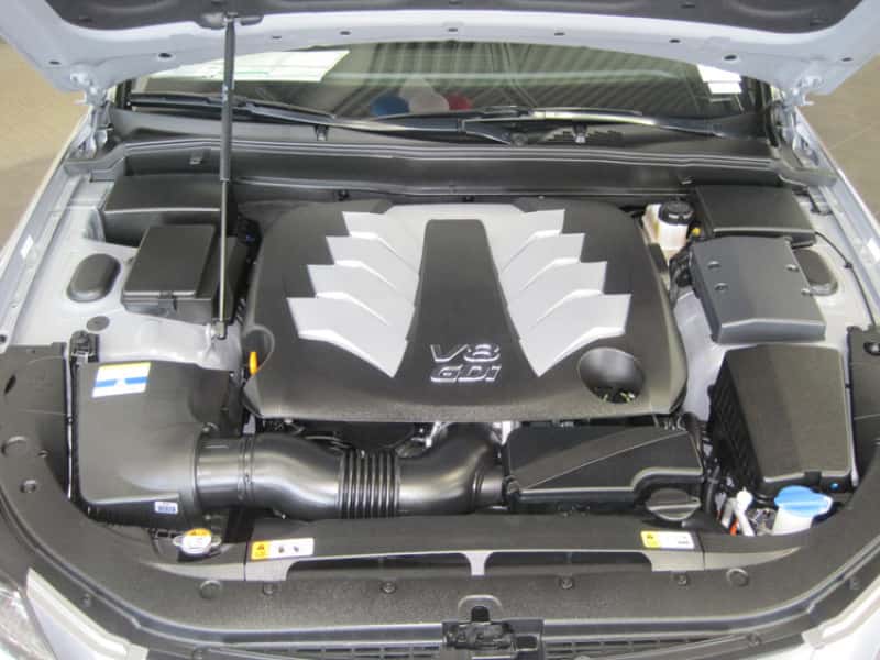 K&N Engineering — K&N 09 Hyundai Genesis 4.6L V8 Drop In Air Filter
Replacement Air Filt
Air Filter - view 3