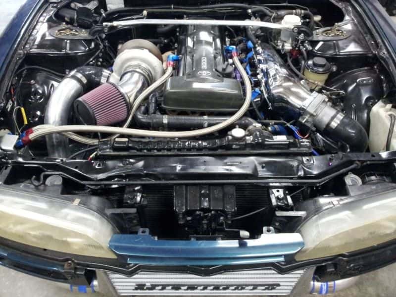 Mishimoto — Mishimoto Universal Silver R Line Intercooler Overall Size: 31x12x4 Core Size: 24x12x4 Inlet /Outlet
Intercooler Kit - view 8