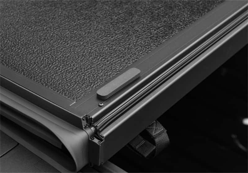 Undercover — UnderCover 17-20 Ford F-250/F-350 6.8ft Armor Flex Bed Cover - Black Textured
AX 17-26 FD SD 6ft.1 - view 4