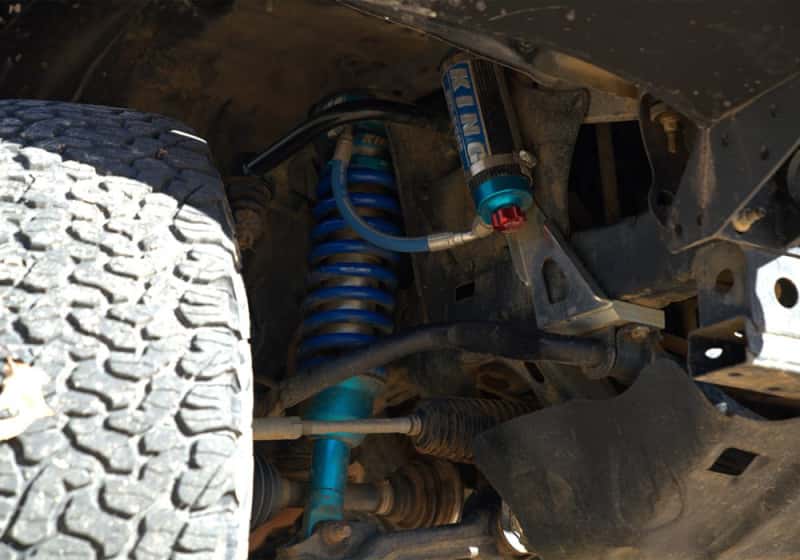 Superlift — Superlift 05-20 Toyota Tacoma 4WD (Excl TRD Pro Models) - w/ King Shocks 3in Lift Kit - view 4
