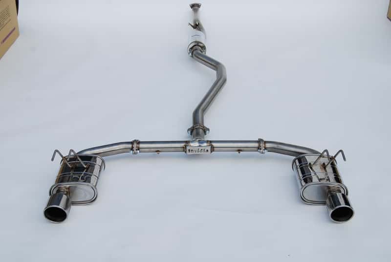 Invidia — Invidia 2022+ Honda Civic Si (1.5T) 70mm Q300 Cat Back Exhaust - Rolled SS Tips - view 4
