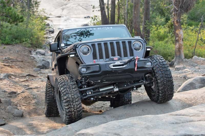 Fabtech — Fabtech 18-21 Jeep JL 4WD Dirt Logic 2.0 Steering Stabilizer Kit (High Clearance/Non-Stock Height)
Steering Damper Kit - view 4