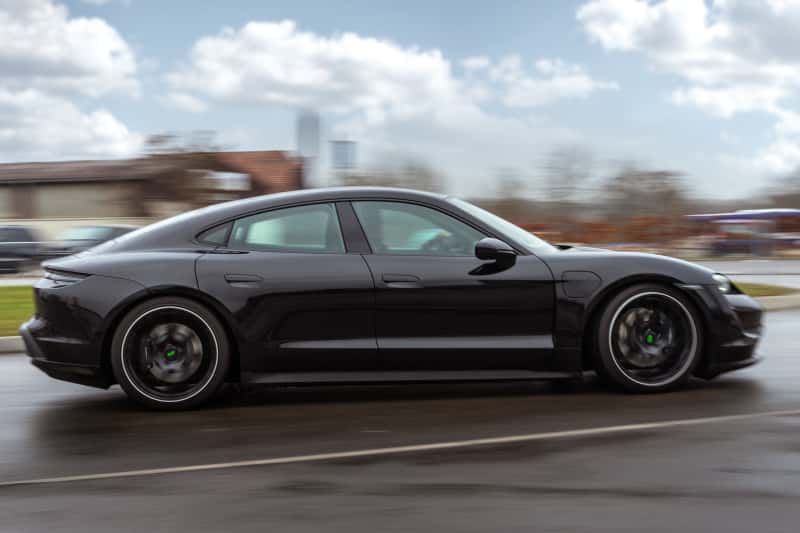 KW — KW Coilover Kit V4 2021+ Porsche Taycan (Y1A) Sedan 2WD (Without Air Suspension)
Coilover Kit - view 8