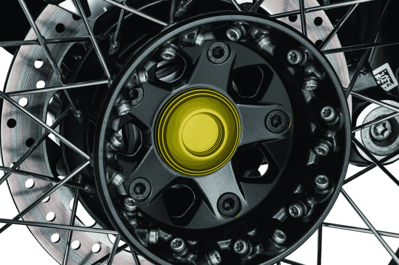 Kuryakyn — Kuryakyn Lodestar Rear Axle Sliders-BMW-Gold - view 2
