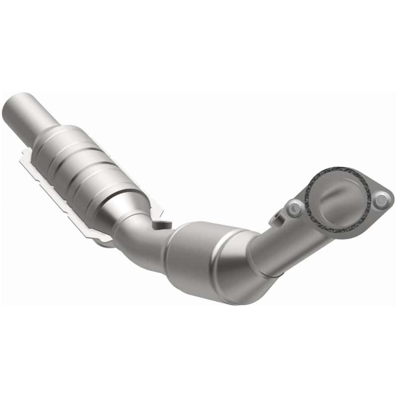 Magnaflow — MagnaFlow Conv DF 10-11 Chevrolet Camaro V6 3.6L
California - view 3