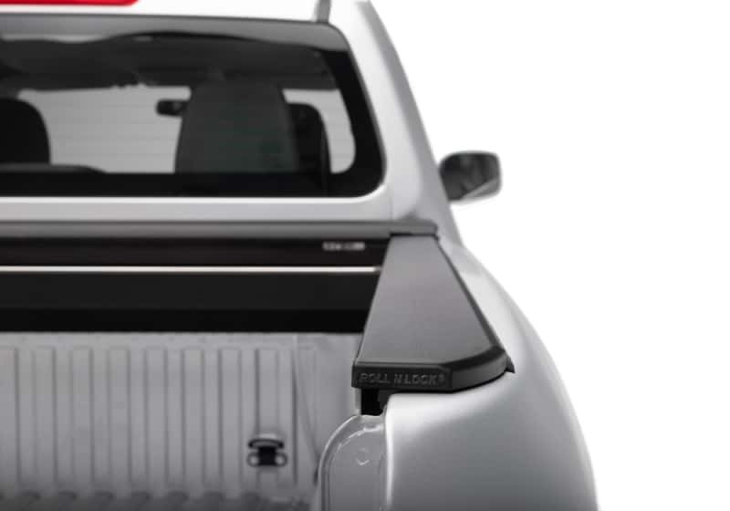 Roll-N-Lock — Roll-N-Lock 2022 Nissan Frontier Crew Cab (58.6in. Bed) M-Series Retractable Tonneau Cover - view 14